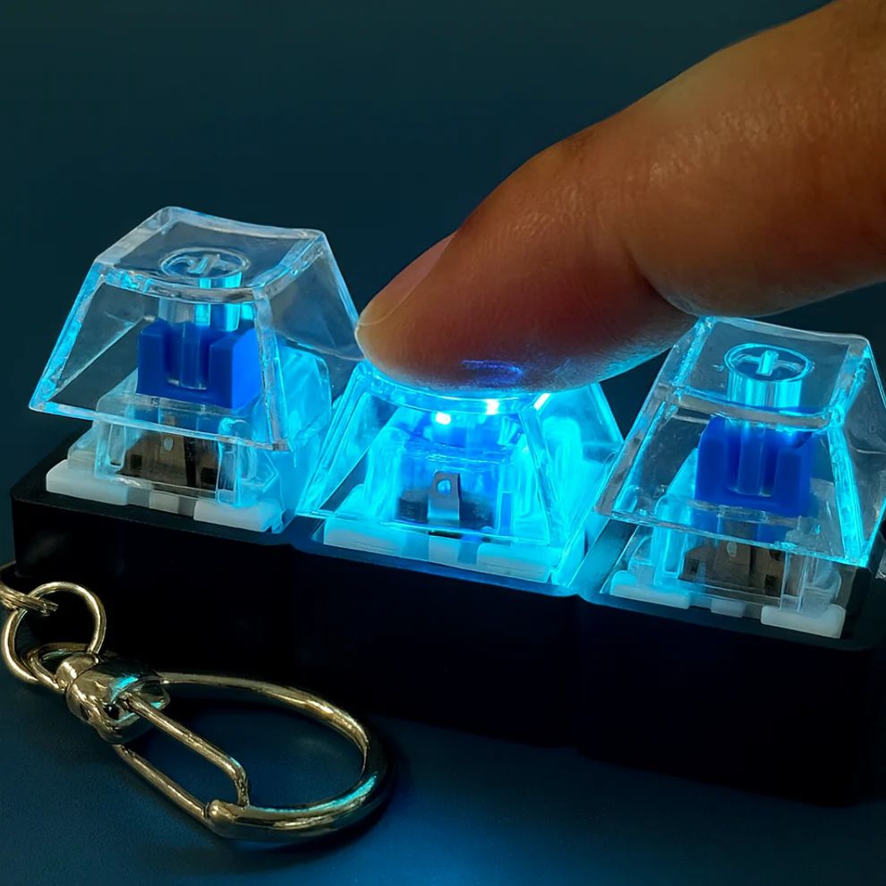 LUMETIC™ | Llavero de Teclas LED